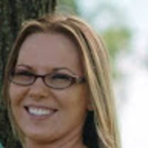 Meet your Posher, Lynze